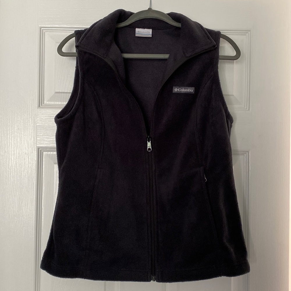 Black Columbia Vest- M